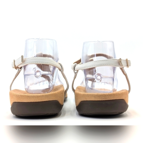 Vionic Nala Gold Embellished Flat T-Strap Sandal Orthaheel Technology Size 10 - Picture 10 of 17